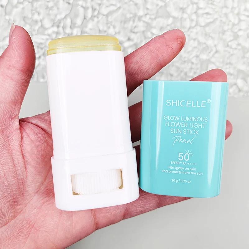 STOCK SHICELLE Daily Long Lasting Sunscreen Stick Wholesale Tone Up Facial Sunblock Makeup Vegan Sun Cream SPF 50+ Sunscreen