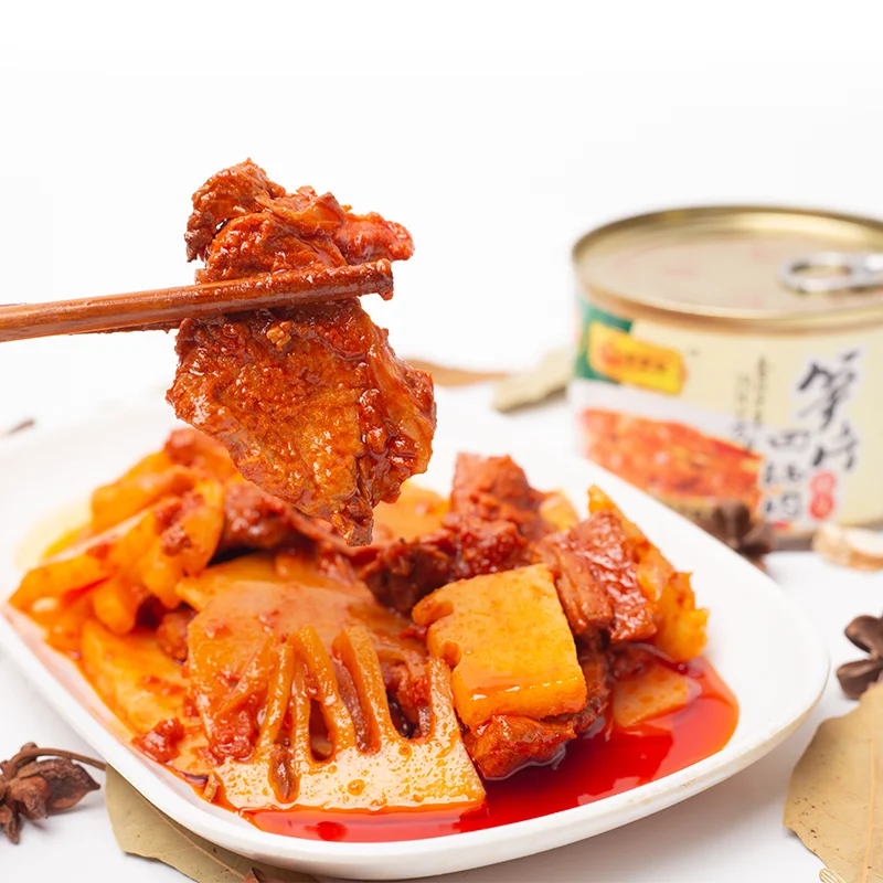 chinese food canned Sliced pork with bamboo shoots canned food