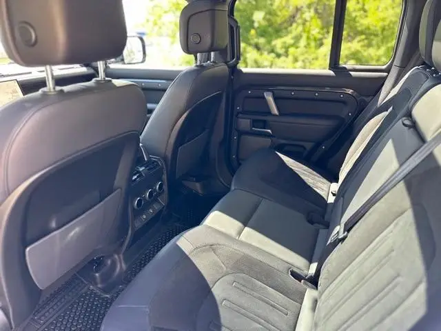 2022 Range Rover defender