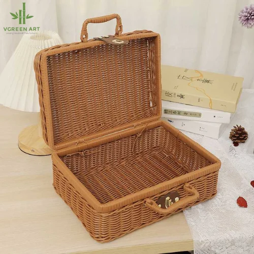 Hot Selling Vintage Rattan Suitcase Unisex Handbag Storage Box Open Closure Cross-Shape Leather PU Lining Composite Bag Style
