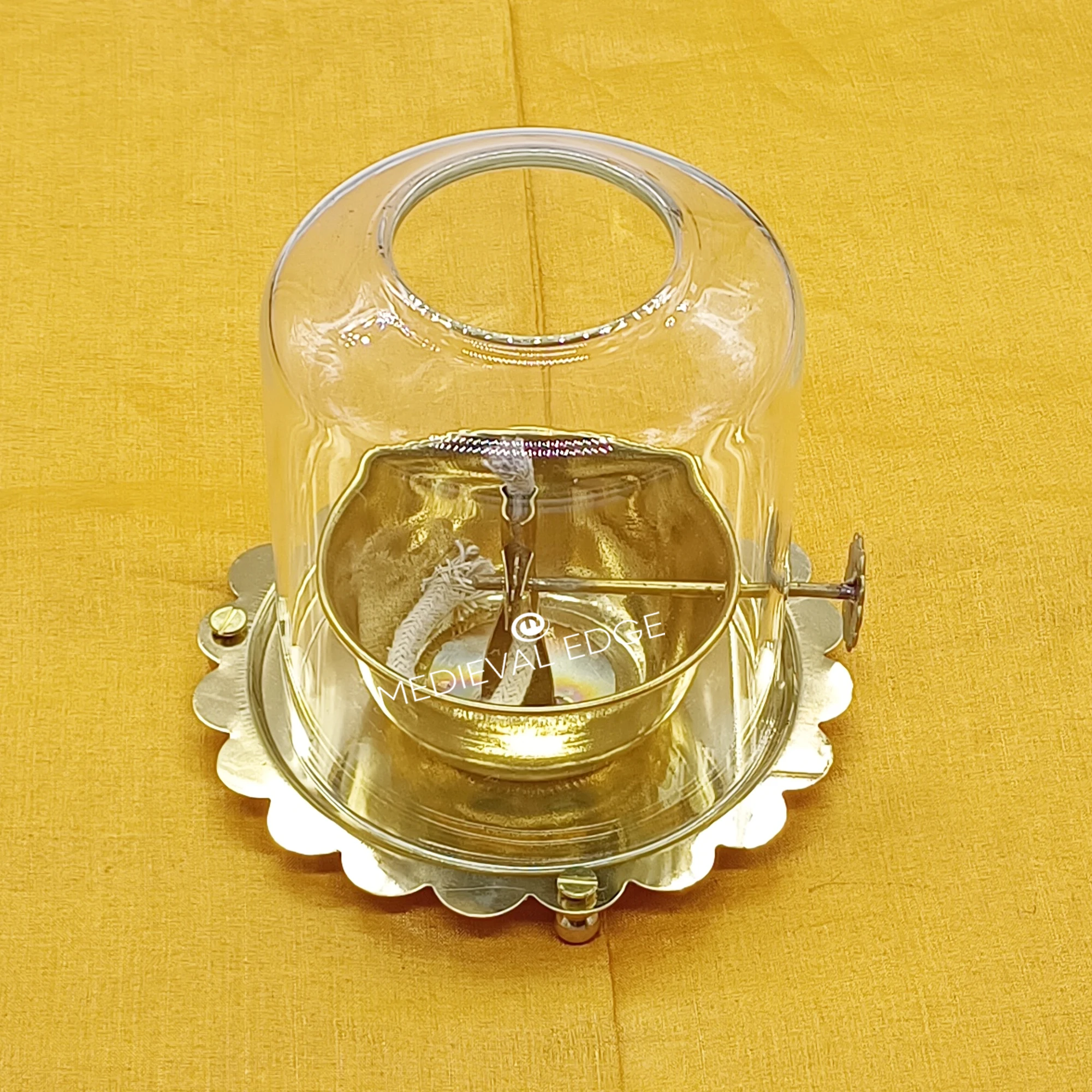 Best Quality Brass Akhand Medium Jyoti Diya with Elegant Glass Shade for Pooja Rooms Festive Decorations Original Indian Factory