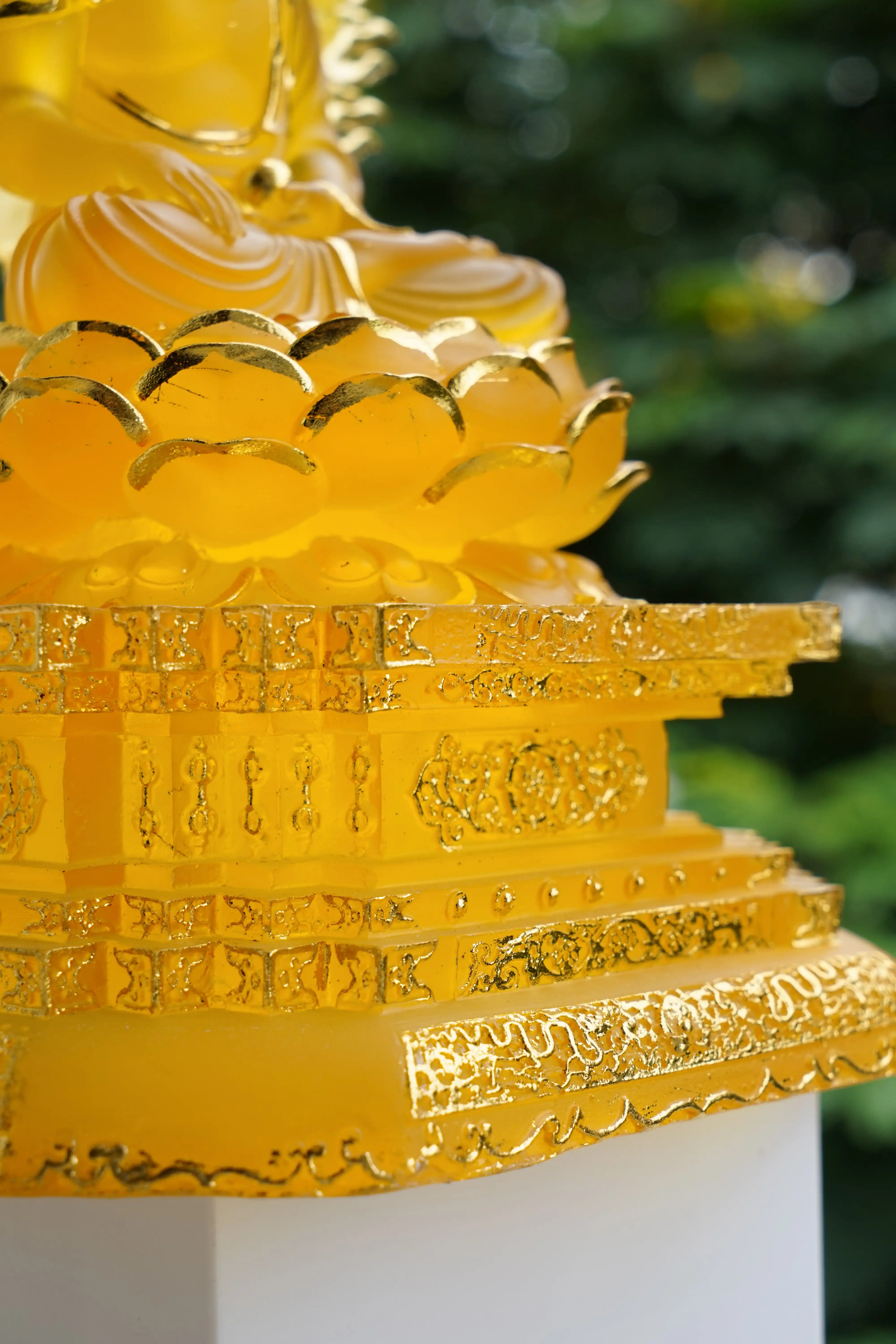 Medicine Buddha Statue High Quality Custom Color , Size, Design Resin Handmade Vietnam Home Feng Shui Religious Decoration Color