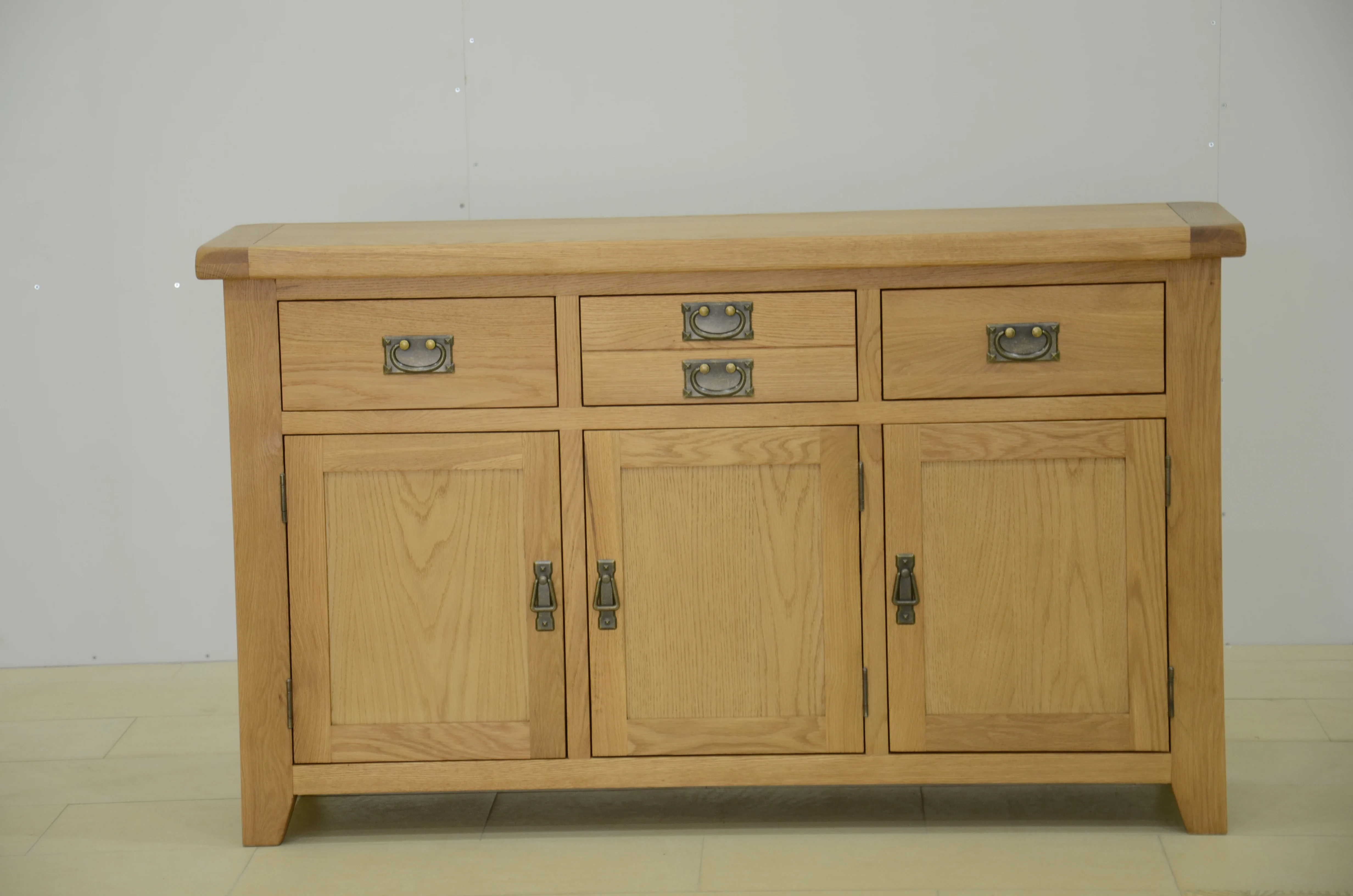 LARGE SIDEBOARD