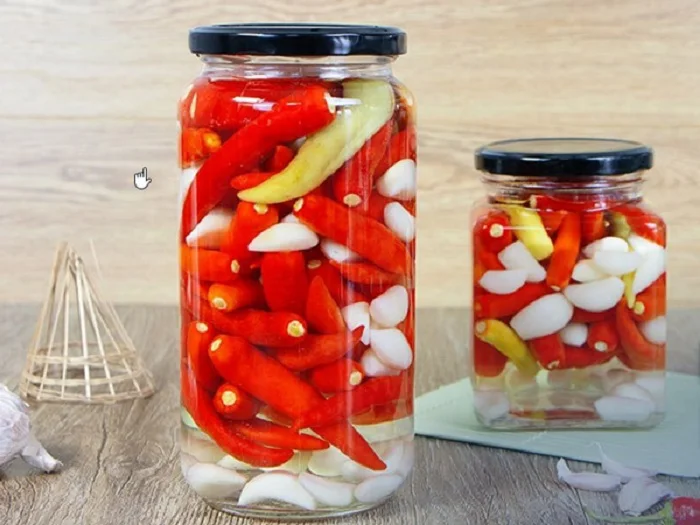 Sweet and Spicy Pickled Peppers Wholesale export canned salt peppers in bulk with competitive price Akina