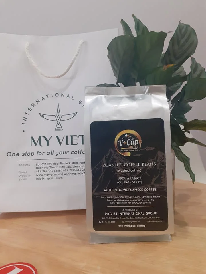 Private Label Spray Dried Coffee Instant Coffee Factory Price Wholesale From Vietnam Packing in Bag/Box Allowed