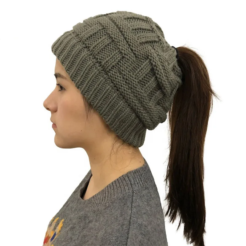 2024 High Quality Customization Bamboo-weaving Art Women Ponytail Beanie Warm Winter Striped Knitted Hat