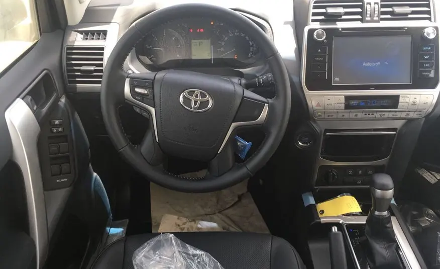 Used Toyotas Prado TXL - 2.7L 4 Cylinder / 4.0L V6, 100% Good Condition & Warranty & Insurance Covered 1 Year.