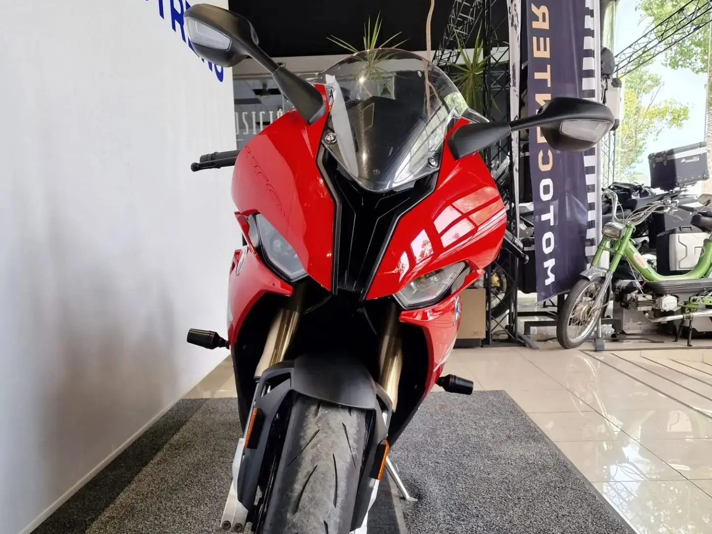 Factory supplier  Original Custom Second hand fairly used B.M.W S 1000 R Predecessor Motorcycles for sale