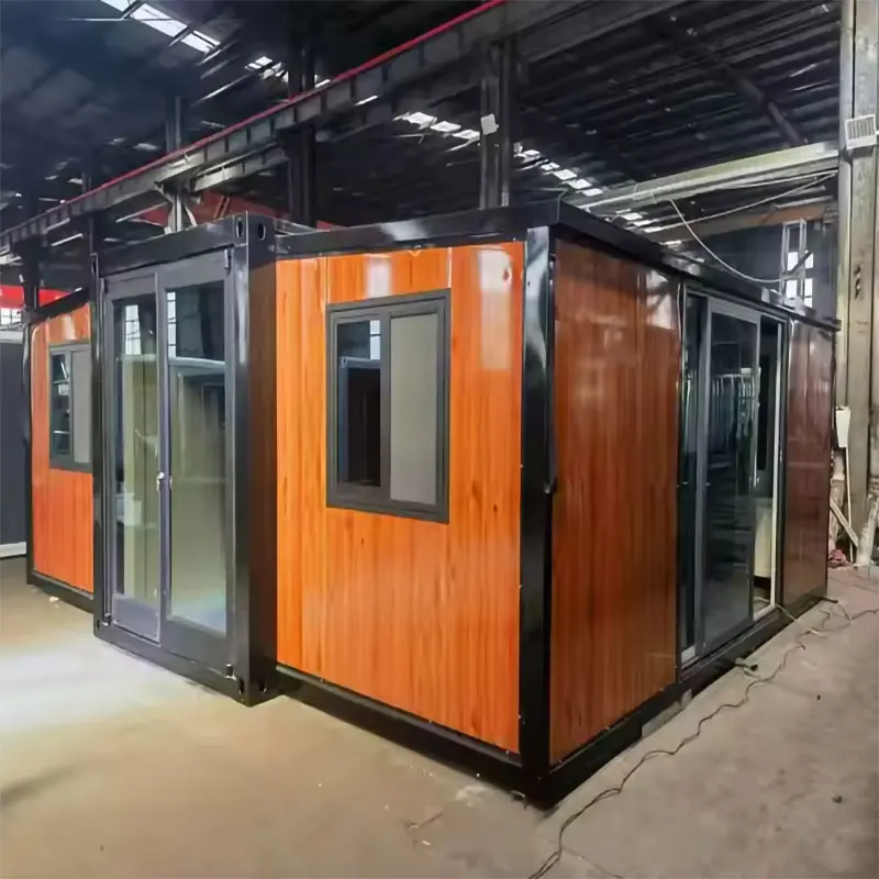 Cheap Ready Made 3 Bedroom Prefabricated House Expandable Container House 1 Bathroom For Home Living House Cabin