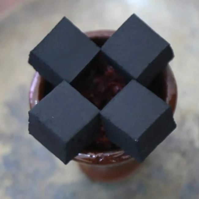 Eco friendly cheap Spark less and Smoke less Cube shape Coconut Shell Charcoal Briquettes Best price for Shisha and Hookah user