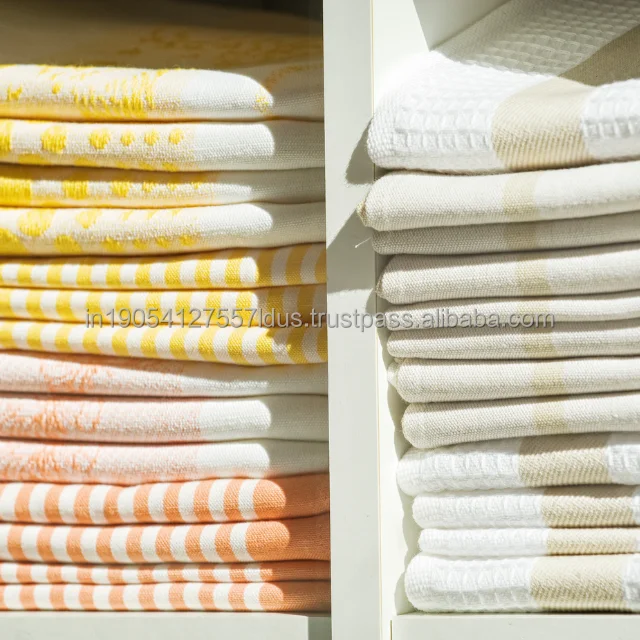Experience 100% cotton custom wholesale waffle weave yarn-dyed kitchen towels and tea towels, manufactured in India for quality.