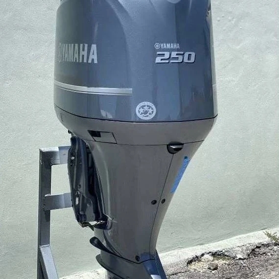 Used Yamahas 250HP 4 Stroke Outboard Motor Engine second-hand