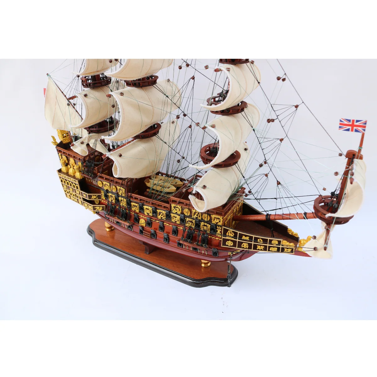 WOODEN SOVEREIGN OF THE SEAS MODEL TALL SHIP-  HIGH QUALITY WOOD SHIP MODEL - HANDICRAFT MODEL FOR NAUTICAL DECOR