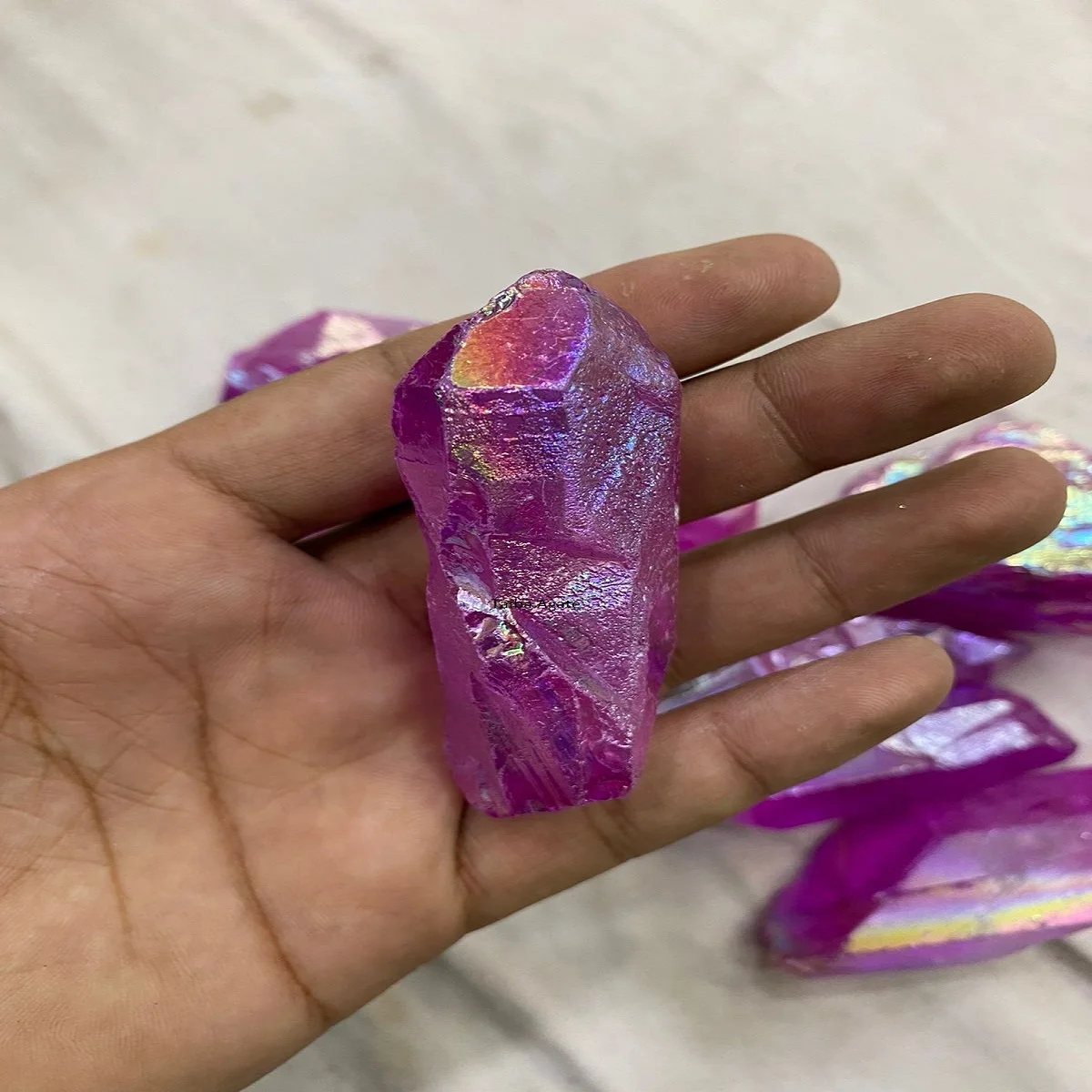 Wholesale natural crystal Aura quartz point:angle aura  raw quartz:healing crystal stone:titanium aura quartz:crysal:decoration