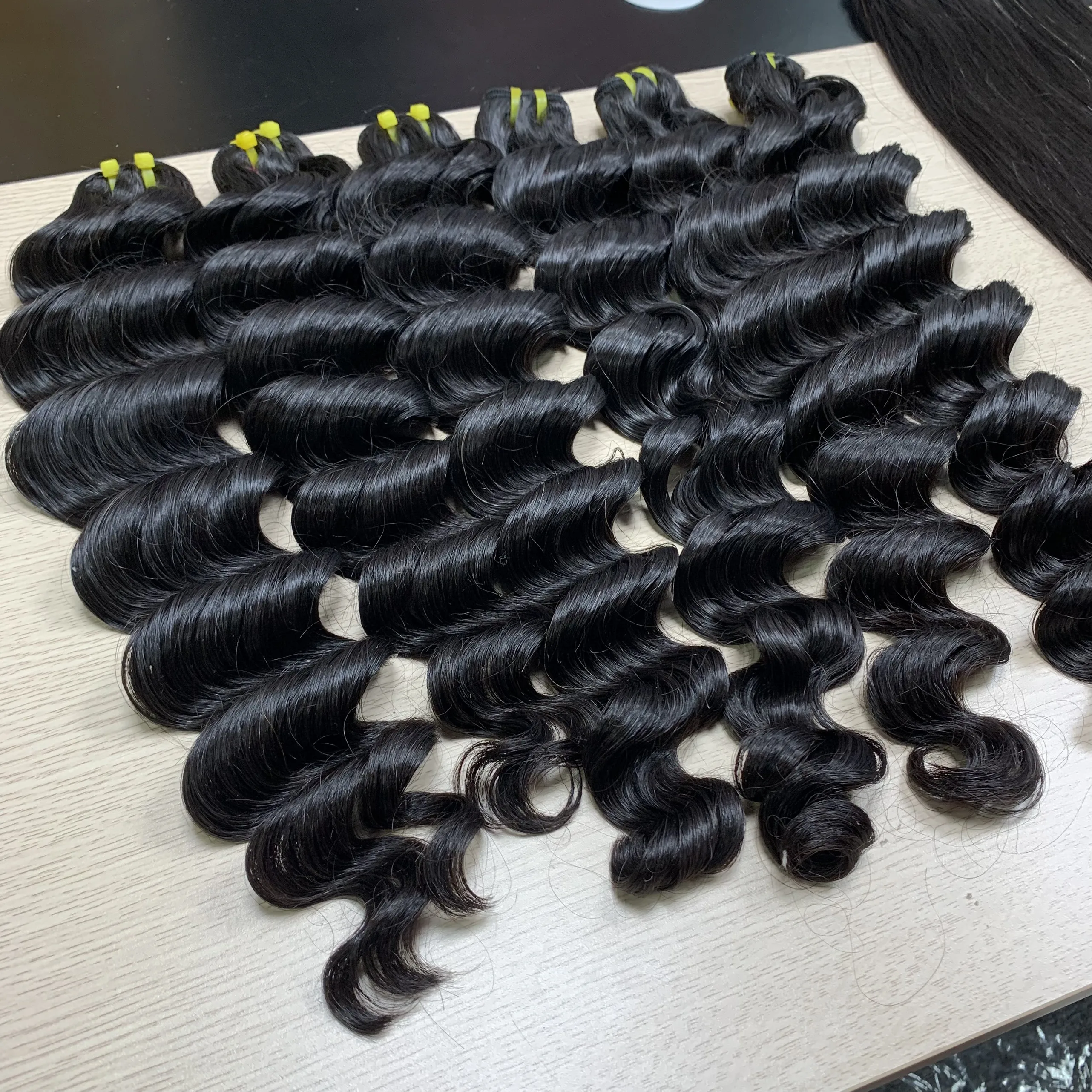Luxury Quality Bone Straight Vietnamese Wigs, Single Donor Vietnam Hair, Virgin Cuticle Aligned Hair For Women