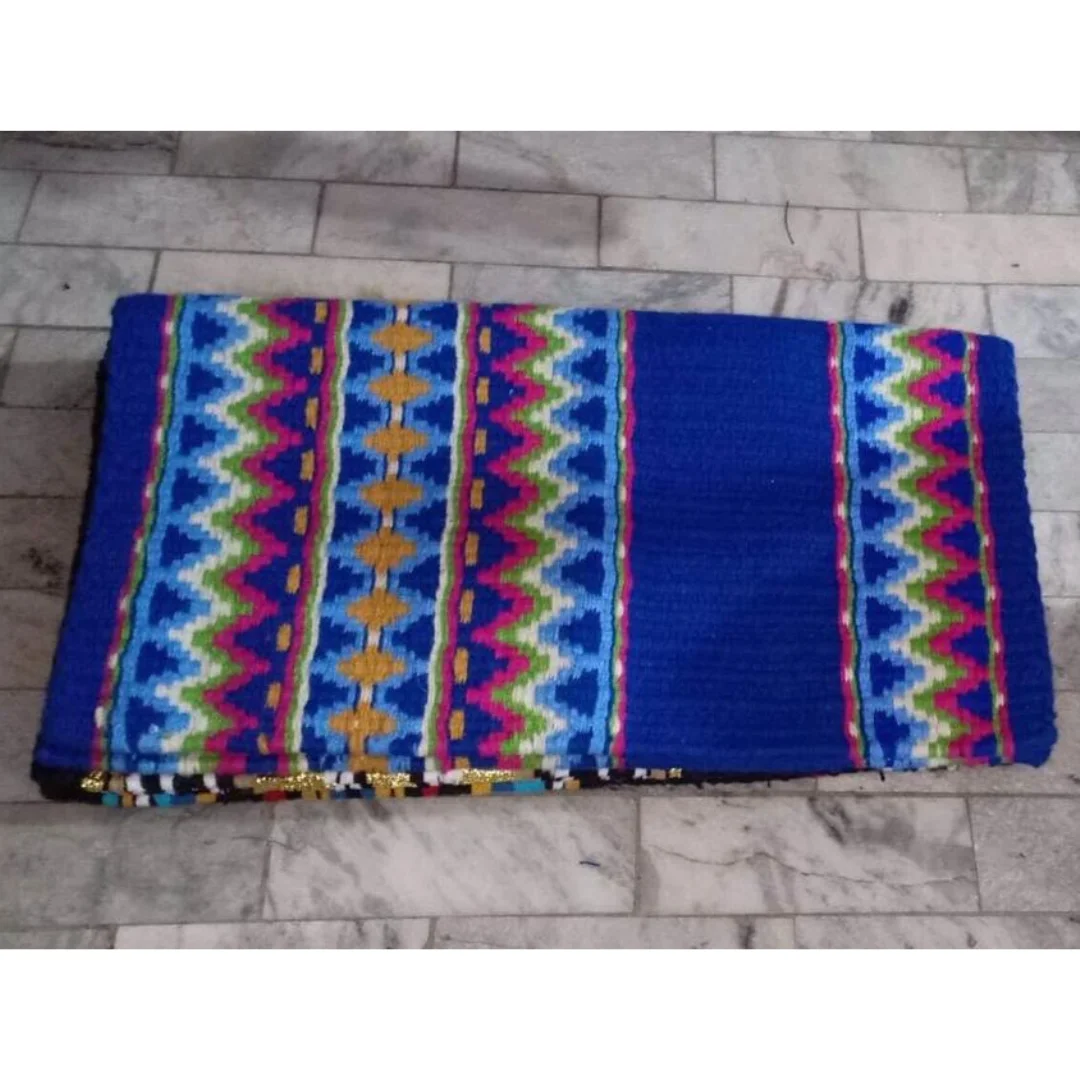 2023 New Horse Saddle Pad Equestrian Glitter Saddle Blanket Horse Equipment For Racing Clothing Sports Western Wool Saddle Pad