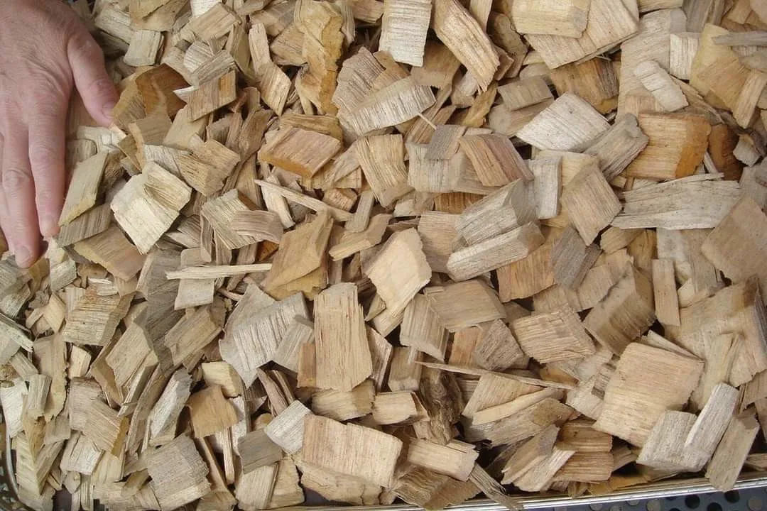 HOT Factory Pine Woof Pellets /Oak Wood Pellets Wholesale Premium Quality Wood Pellets and Plank
