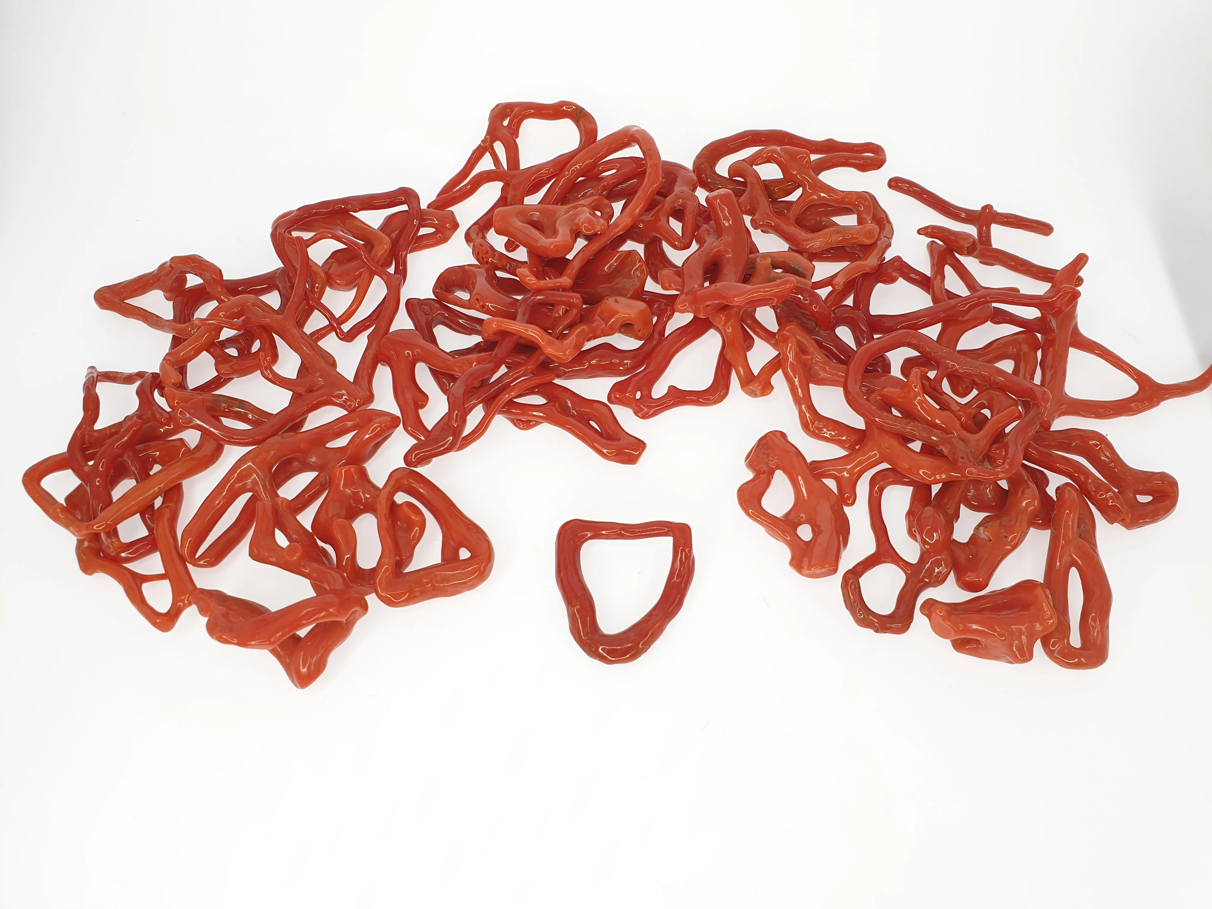 BEST SELLING,RINGS and Pendant Making Natural RED CORAL Branch ROUNDISH Natural HOOP AA GRADE 2.5 to 3.5 CM 25MM to 35 MM