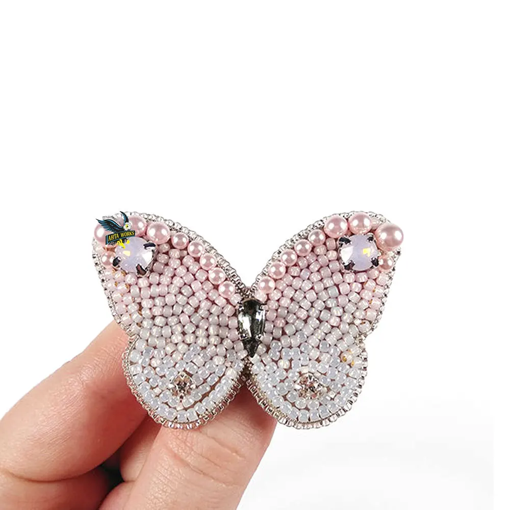 New Style Cheap Price Beaded Brooches Custom Design Beaded Brooches 2023 Beaded Brooches