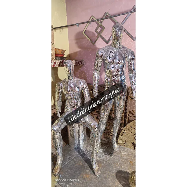 2023 New design Glass Statue - Glass Sculpture Latest Price, Manufacturers in india