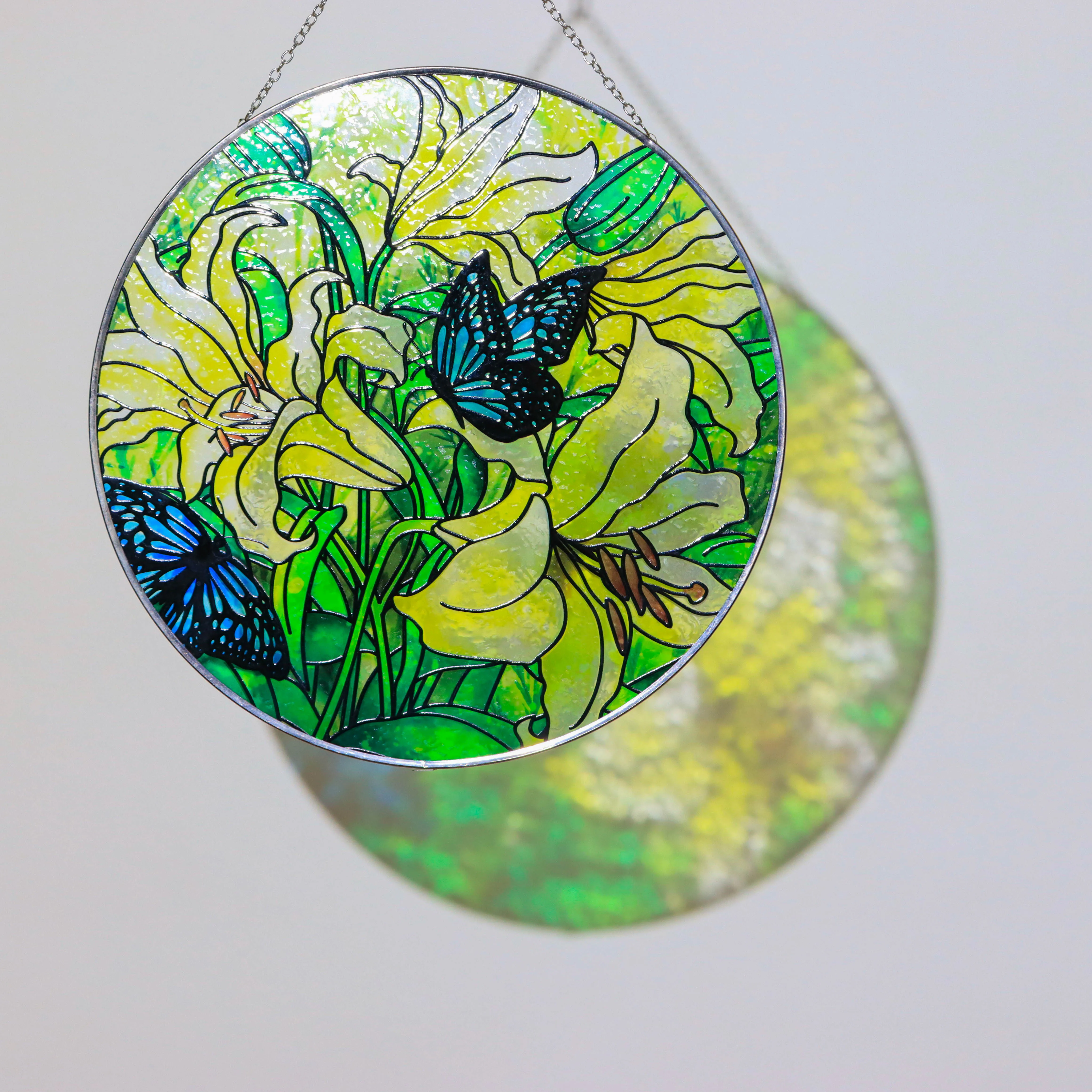 Custom 12-Inch Round Stained Glass Suncatcher - Brilliant Colors and Mesmerizing Light, Ideal Window Decoration