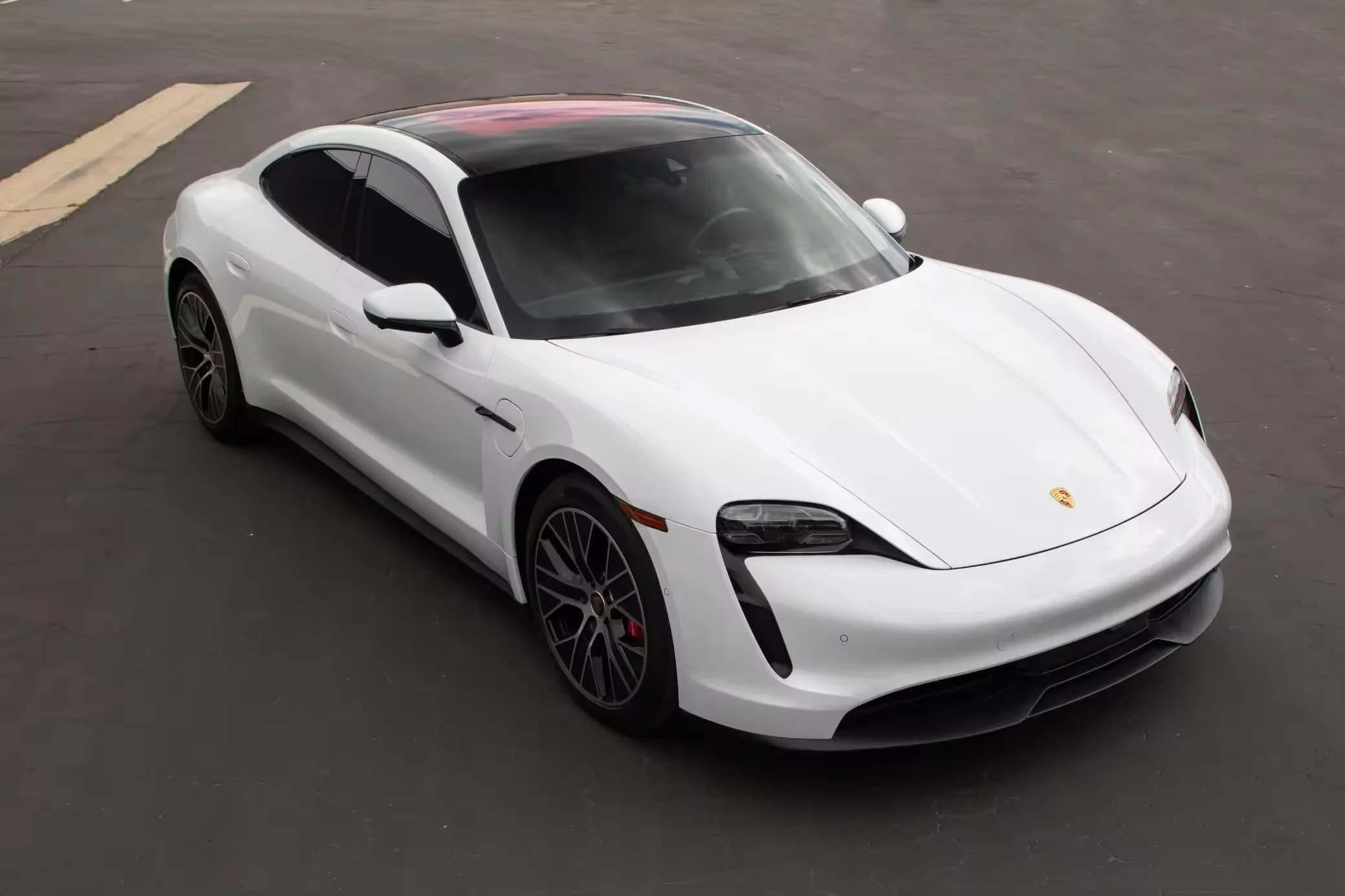 Аккуратно использованный 2020 Pors-ches Taycan 4S ~ 9400 миль AWD премиальные и высокопроизводительные пакеты высокопроизводительный аккумулятор плюс