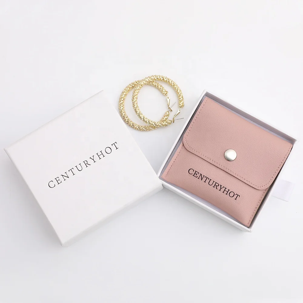 Custom Dark Pink  8*8cm PU Leather Jewelry Pouch  Bag Ring Bracelet Necklace  Bracelet Pouch Bag PU Jewelry Pouch  Bag With Logo