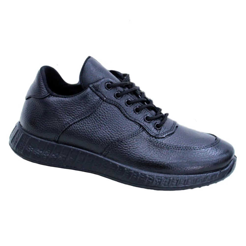 Premium quality sneakers for men made of genuine leather reliable supplier leather shoes for sale