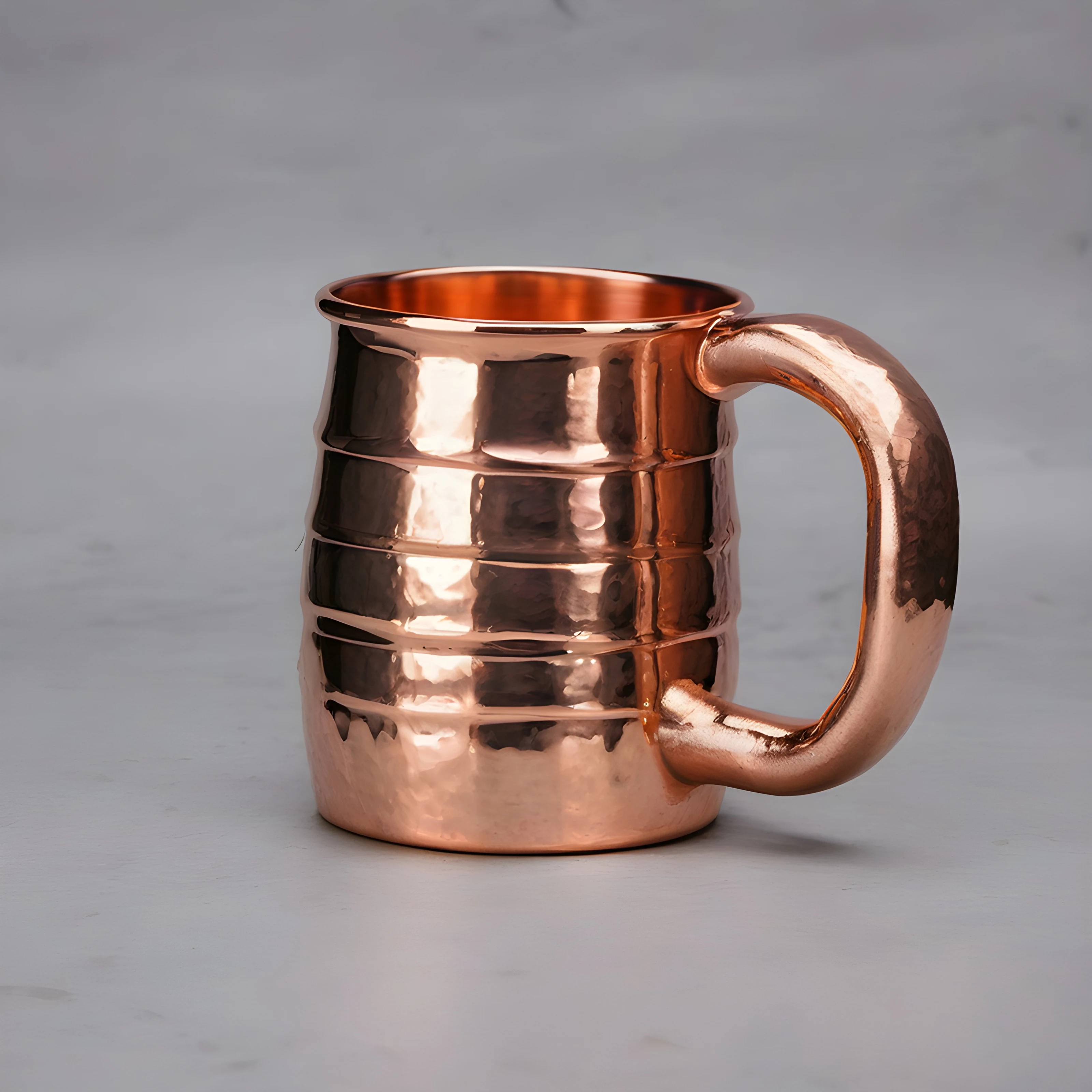 Аутентичные медные кружки Moscow Mule ручной работы ковки | Набор из 2 больших чашек на 16 унций Натуральная твердая медь Идеальный подарок