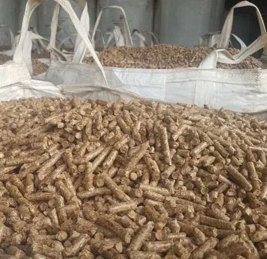 DINPLUS A1 Acacia Wood Pellet for Heating System from Vietnam, DIN plus, FSC certificates in Jumbo bags