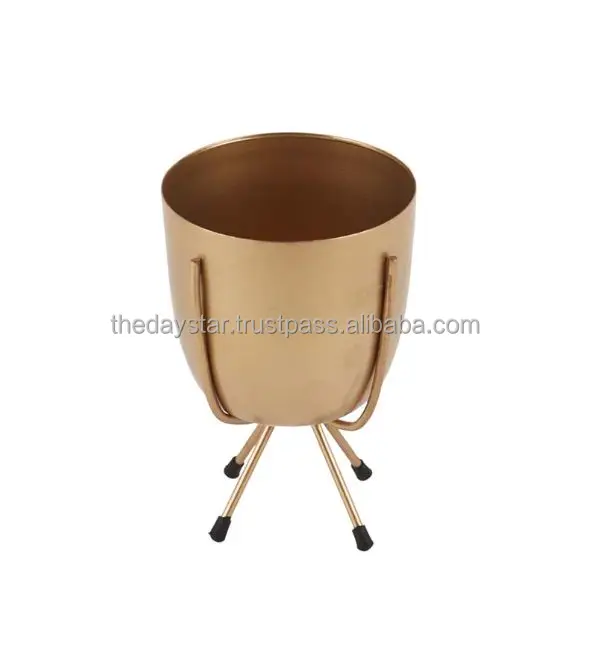 Luxury Quality Customizable White Metal Pot with Stand for Indoor Outdoor Decor Garden Home Nursery Elegant Design Floor Usage