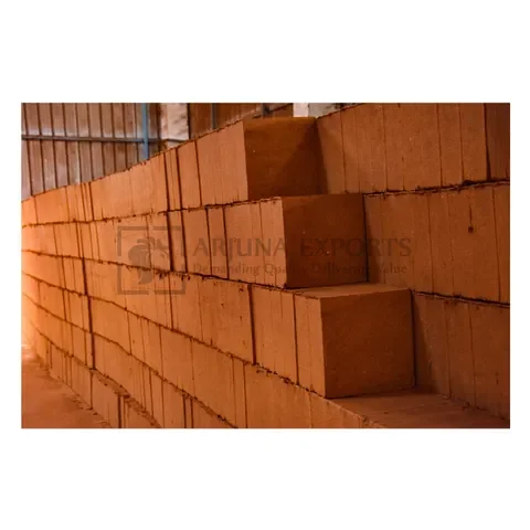 100% Biodegradable Natural Coir Peat Block/ Coco Pith 5kg Blocks for Hydroponics Growers At Factory Price