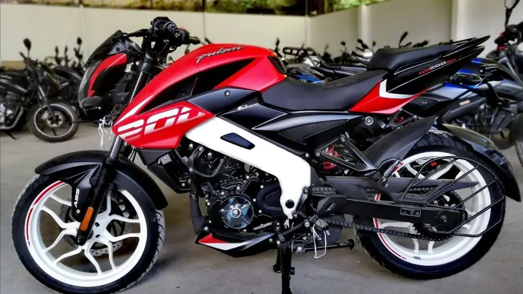 FRESH SALES 2023 BAJAJS PULSARS NS200 6 SPEED 200CC MOTORCYCLES