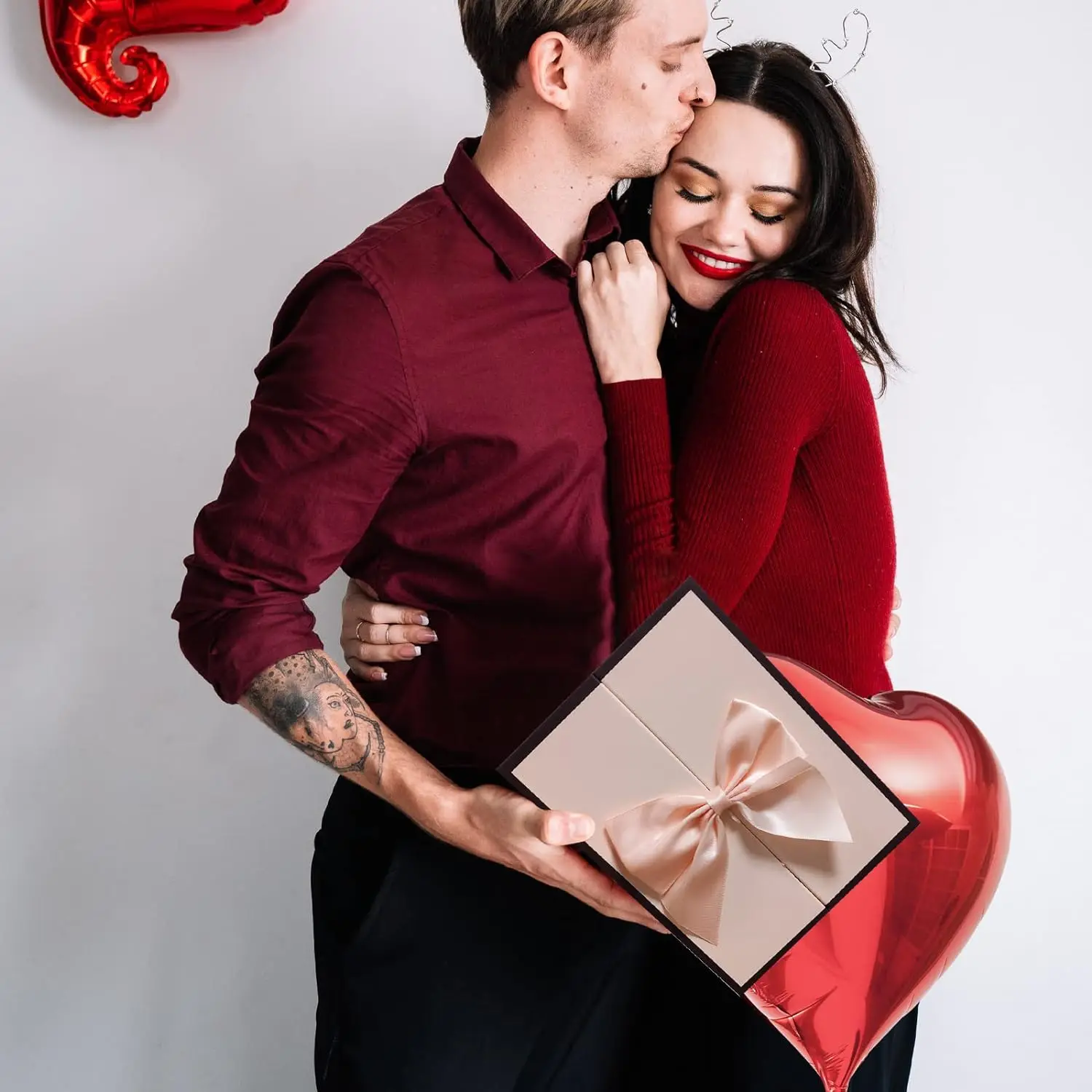 Romantic Surprise Gift Box For Wedding Guest Bride Groom Anniversary Bouquet Precious Special Top Quality  Gift