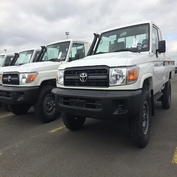 Use Toyota Diesel Engine 4x4 Land cruiser Pick Up Truck for Sale