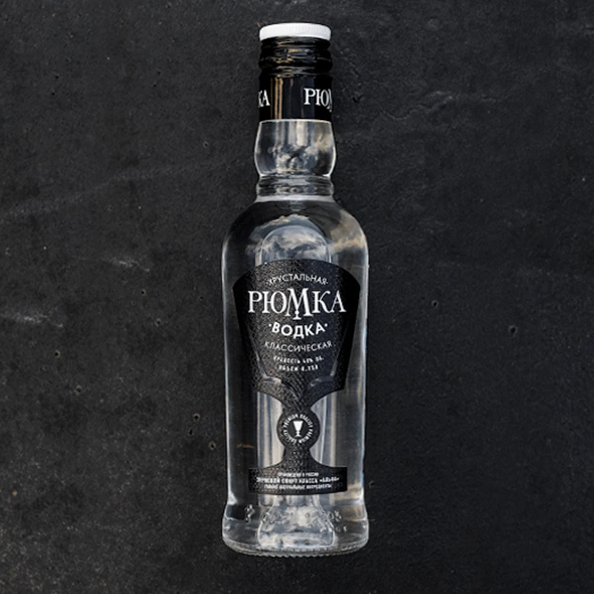 100% спиртовой напиток 500 мл 40% классический сильный и чистый вкус «хрустальные стекла» водка с сильным зерном спиртовой напиток