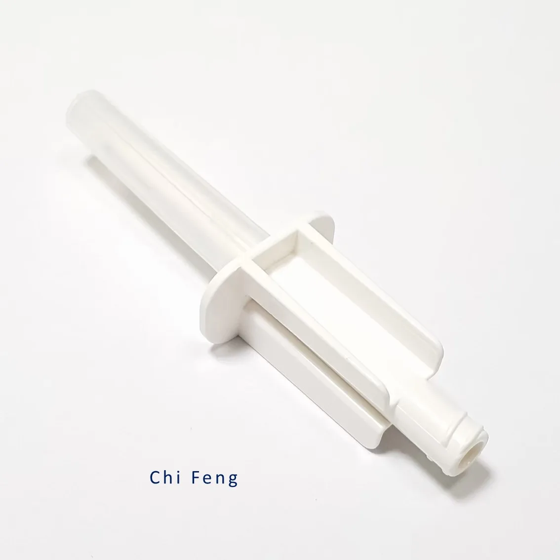 18C044 IV Infusion Spike with luer lock non-vented spike for infusion set