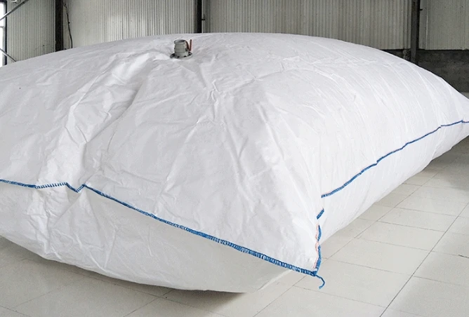 4 Layers PE 1 Layer PP Liquid Bulk Bag 20 Feet Anti-Leaking Waterproof Dust Proof Juice Flexitank