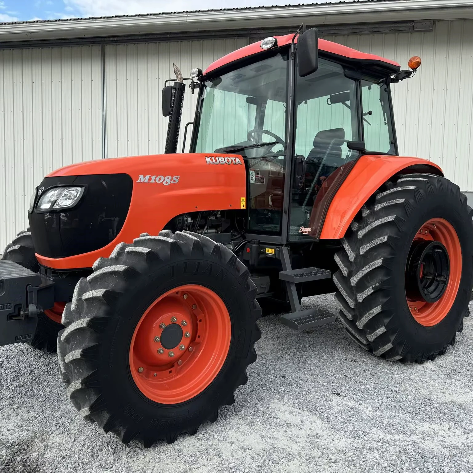 148hp трактор для сельскохозяйственных работ/хорошее качество модель M7-151 трактора Kubota доступная отгрузки