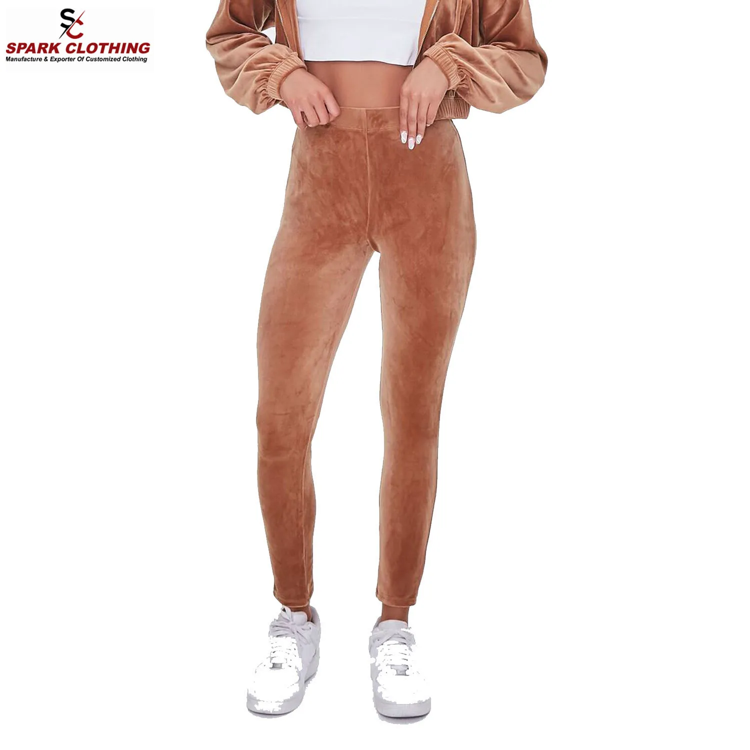 Hot Sell Ladies Velvet Tracksuits Zip Up Crop Hood With Durable Trouser Outdoor Girls Sweatsuits With Custom Logo