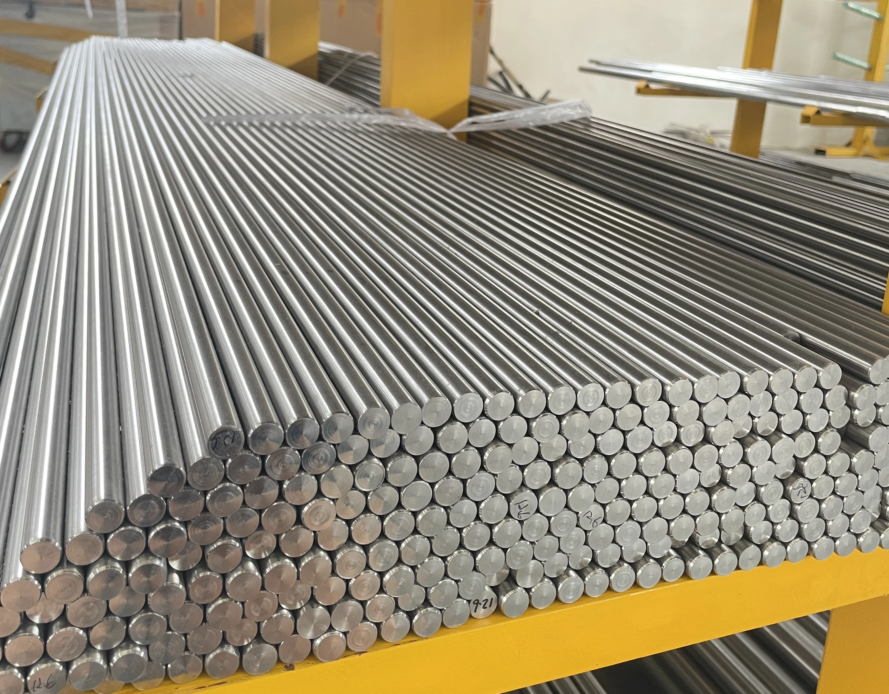 Заводская поставка титанового сплава бар