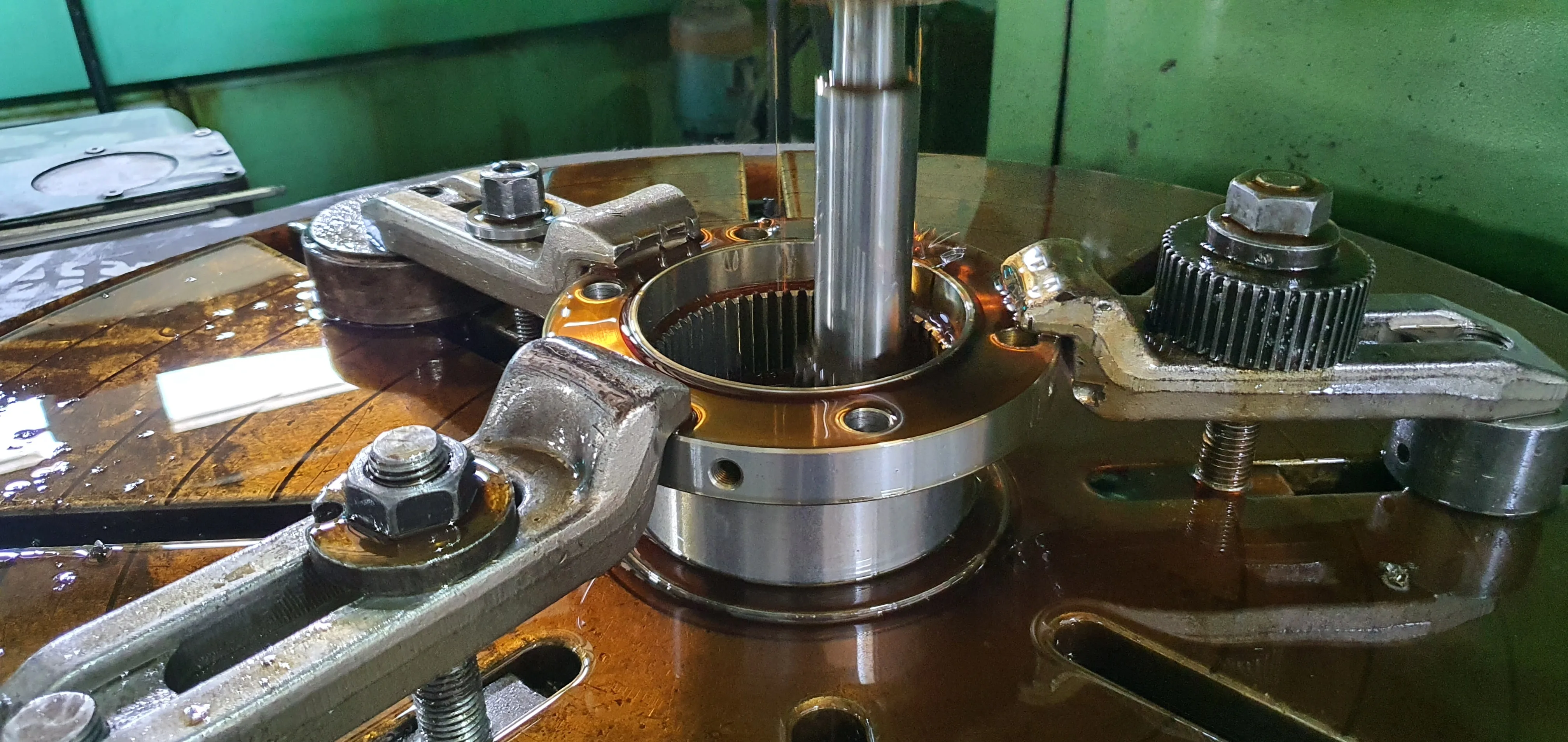 OEM ODM OBM Gear Hobbing ALLOY Transmission System M1.75 - M24 Multi-Color Gear Hob Heavy Industrial Equipment