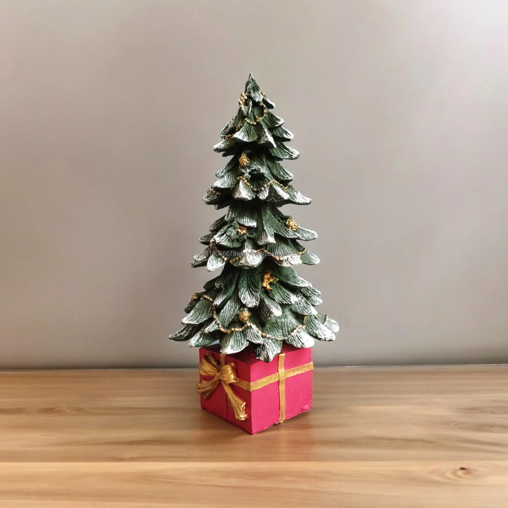 High Quality Christmas Home Decor Set Santa Claus Pine Tree Statue Sculpture Desk Ornaments for Table Decorations Figurine