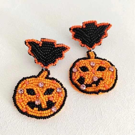 Skull bead earrings Ghost charm earrings Gothic Halloween jewelry Black cat Spiderweb bead Halloween Festival Pumpkin earrings