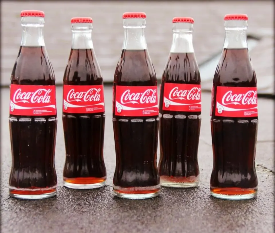 Coca Cola 330ml Cans Coke Bottle Box Packaging Color Feature Weight Shelf Normal Brown Origin Type Life Drinks Soda