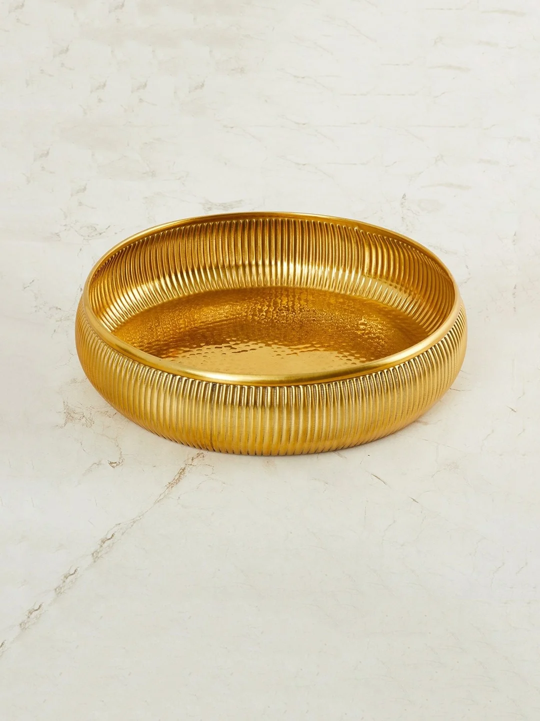 Сервировочная чаша серебристого цвета с волнистыми краями декоративная дизайнерская кухонная посуда Высококачественная из чистой нержавеющей стали для сервировки фруктов