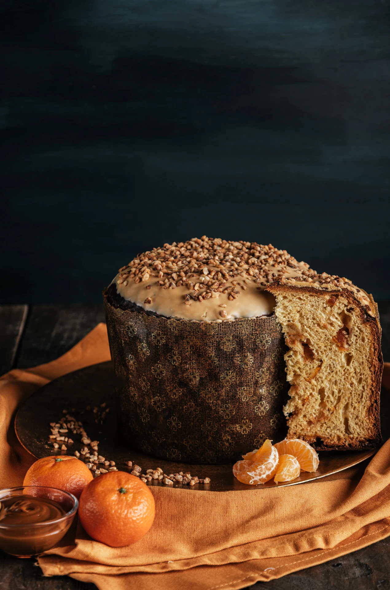 Итальянские высококачественные Panettone с карамелью и мандарином-высококачественные ручной работы мандарином