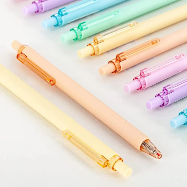 Plastic Pens Retractable Soft Touch 0.5mm Fine Point Refill with Gel Ink Tips Pen and Custom Logo