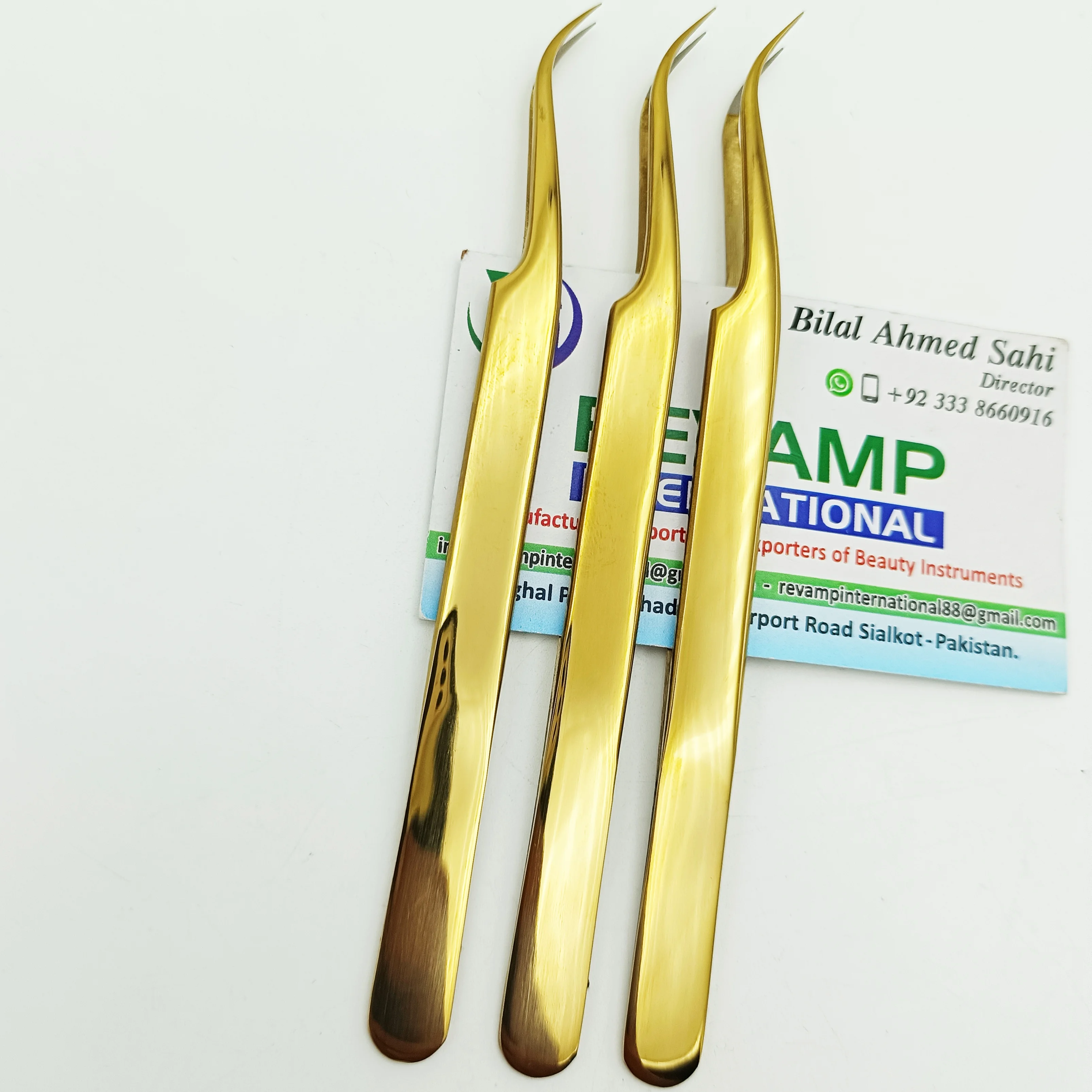 Hot Sale Gold Plated Curved Tip Lash Extension Tweezers For Isolation Sustainable Stainless Steel Fiber Tip Eyelash Tweezers