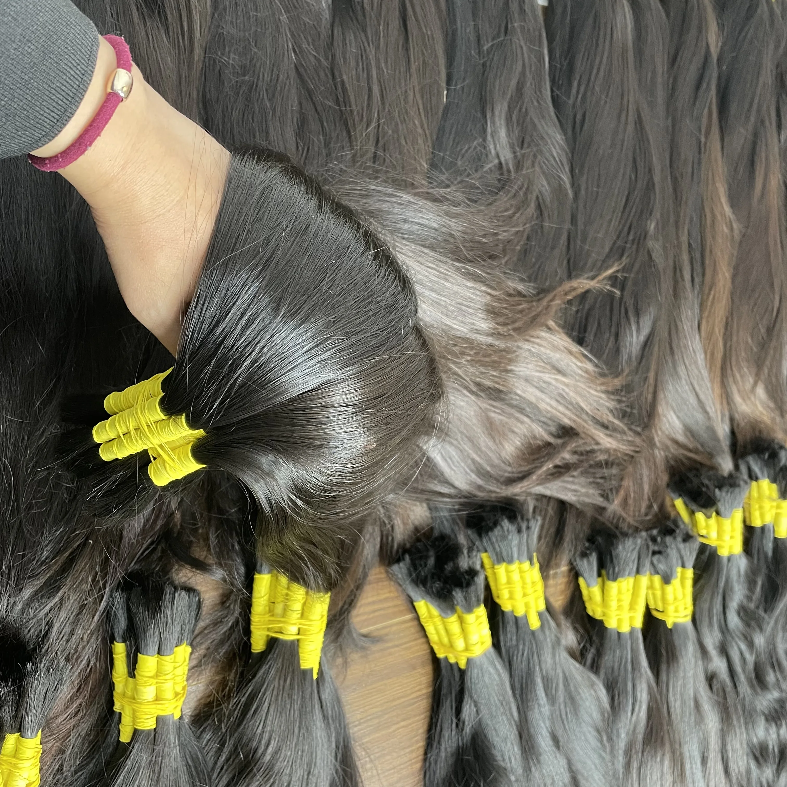 Unprocessed Raw Hair 100% Vietnamese Human Hair, High Quality Bulk Hair From MHTRUST VIET Company Wholesale Supply